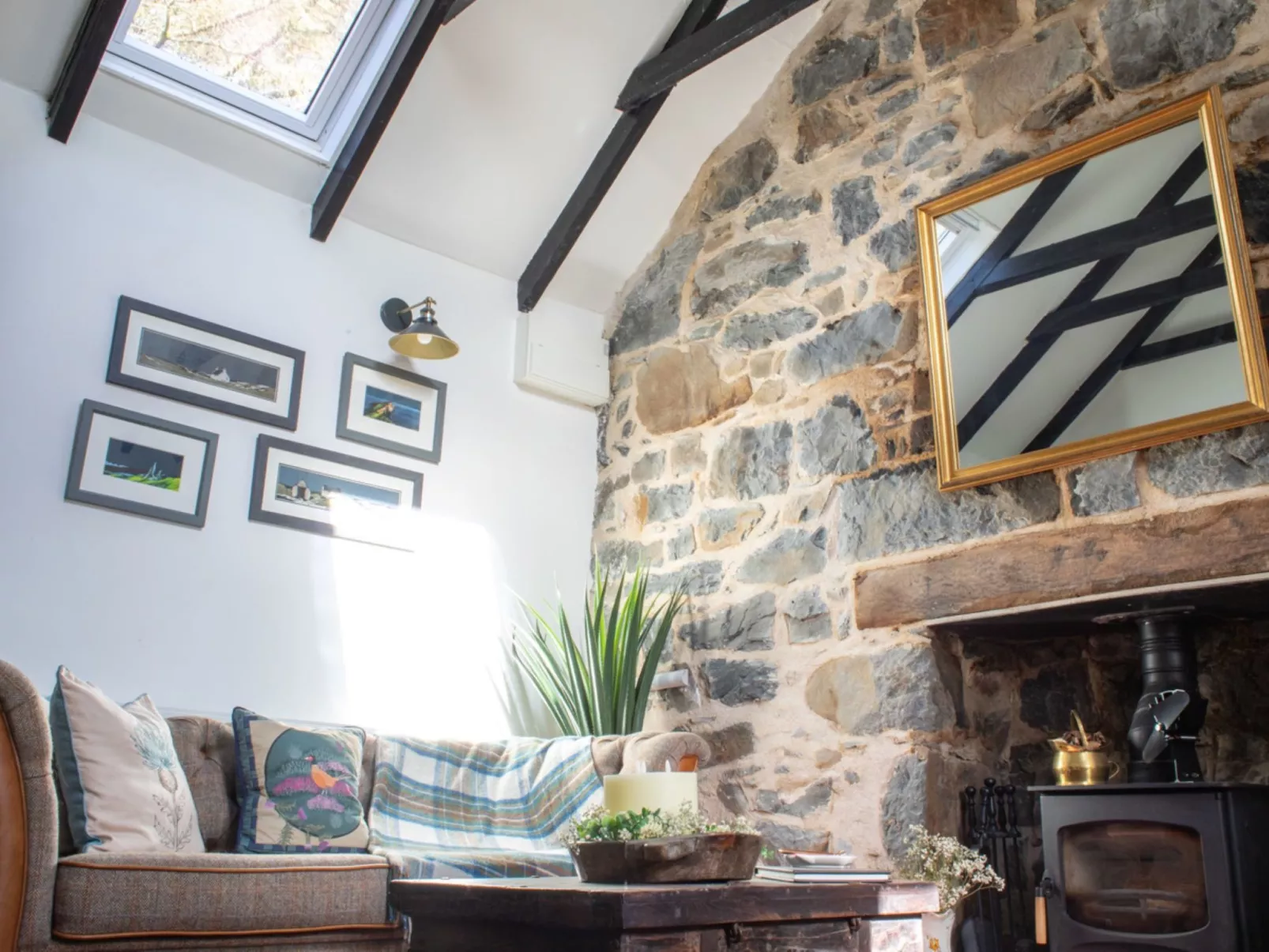 The Cottage - Outside