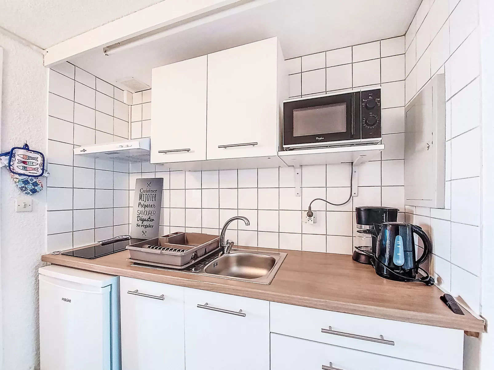 Les Hameaux de l'Ile Rousse - Drinnen