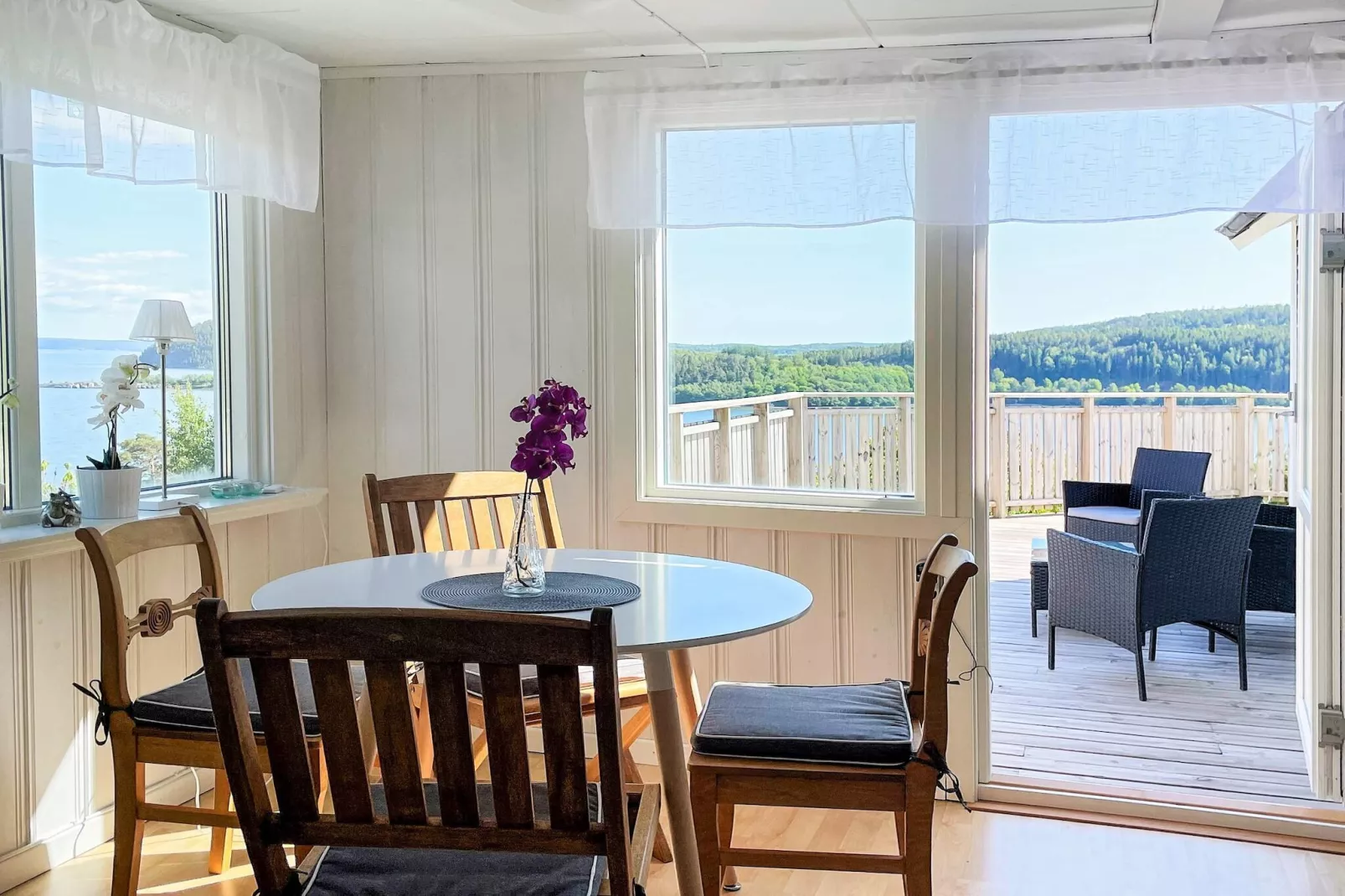 4 person holiday home in Uddevalla-By Traum - Indoor