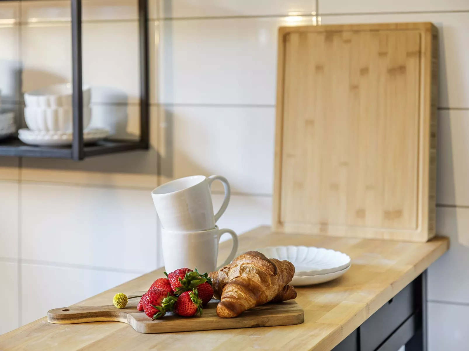 Vårhemsplatsen - Inside