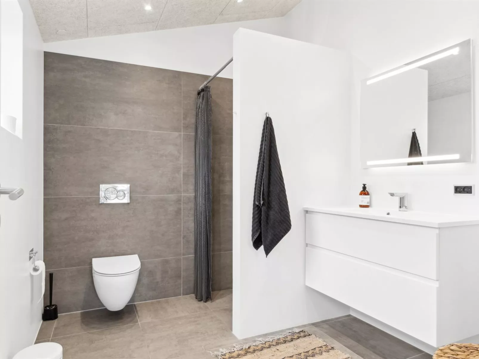 "Fridhild" - 1.5km from the sea - Inside