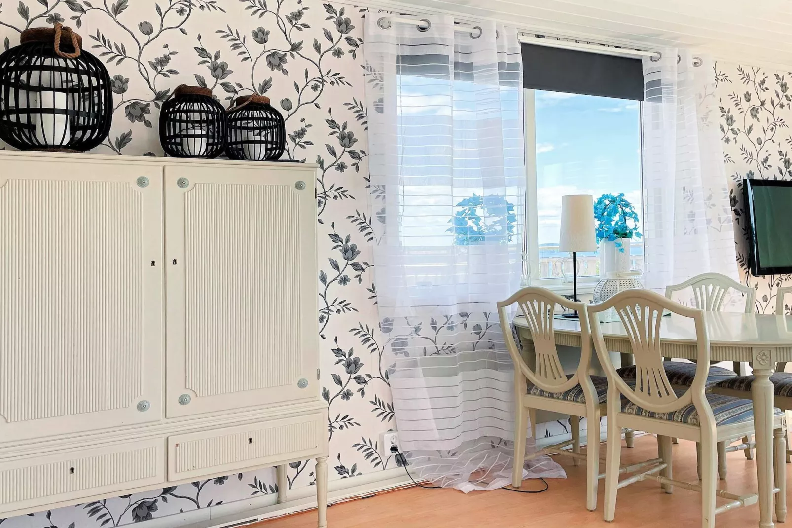 4 person holiday home in Uddevalla-By Traum - Indoor