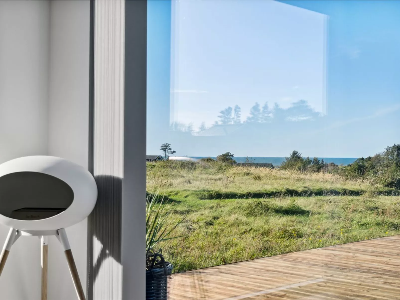 "Fridhild" - 1.5km from the sea - Outside