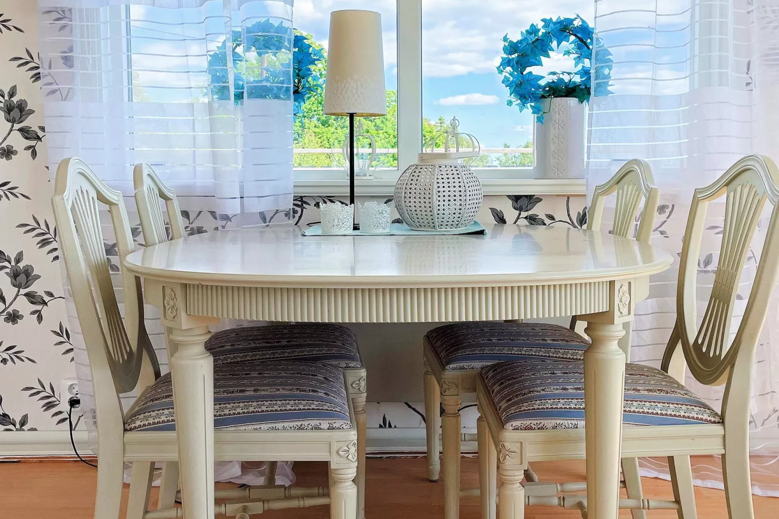 4 person holiday home in Uddevalla-By Traum - Indoor