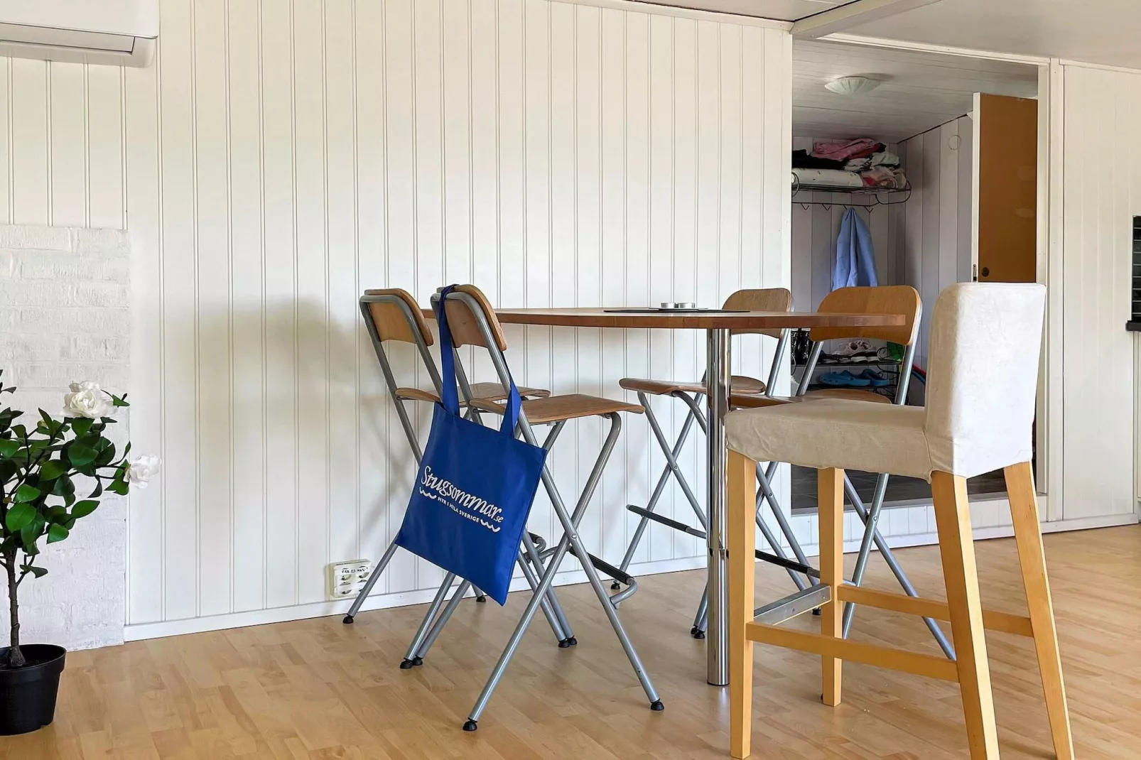 4 person holiday home in Uddevalla-By Traum - Indoor