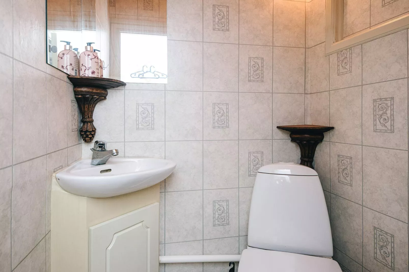 Ringkøbing Townhouse with Spa & Activity Room - Indoor