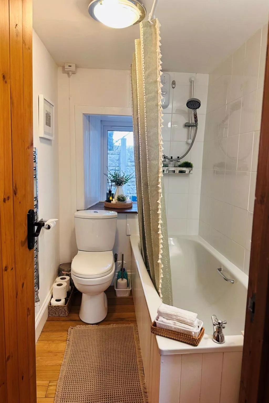 The Cottage - Inside