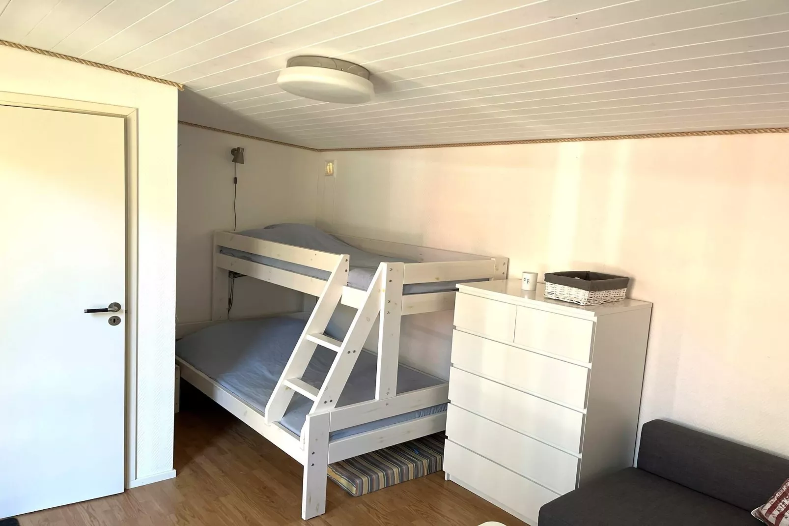 4 star holiday home in YNGSJÖ, SVERIGE - Indoor