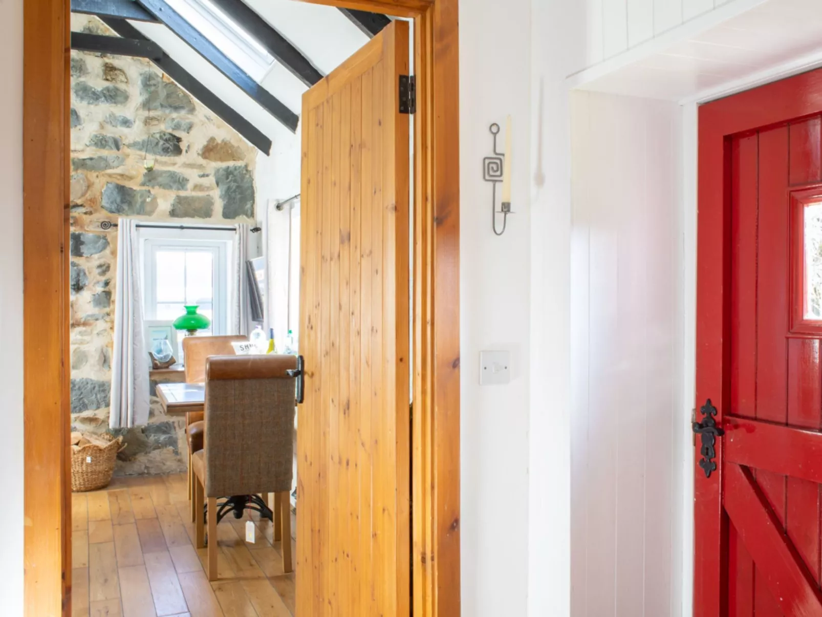 The Cottage - Outside