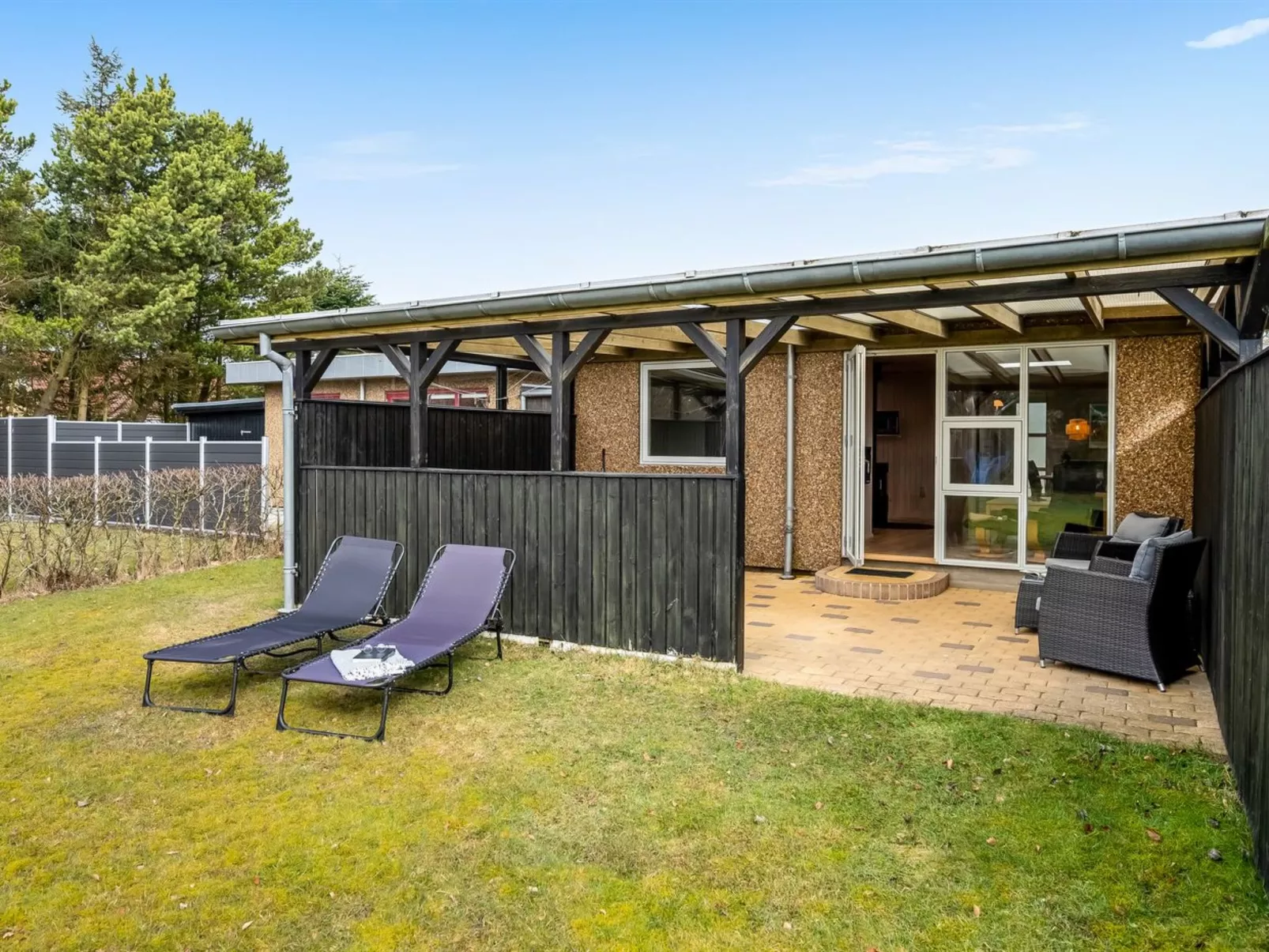 "Ragnborg" - 900m from the sea