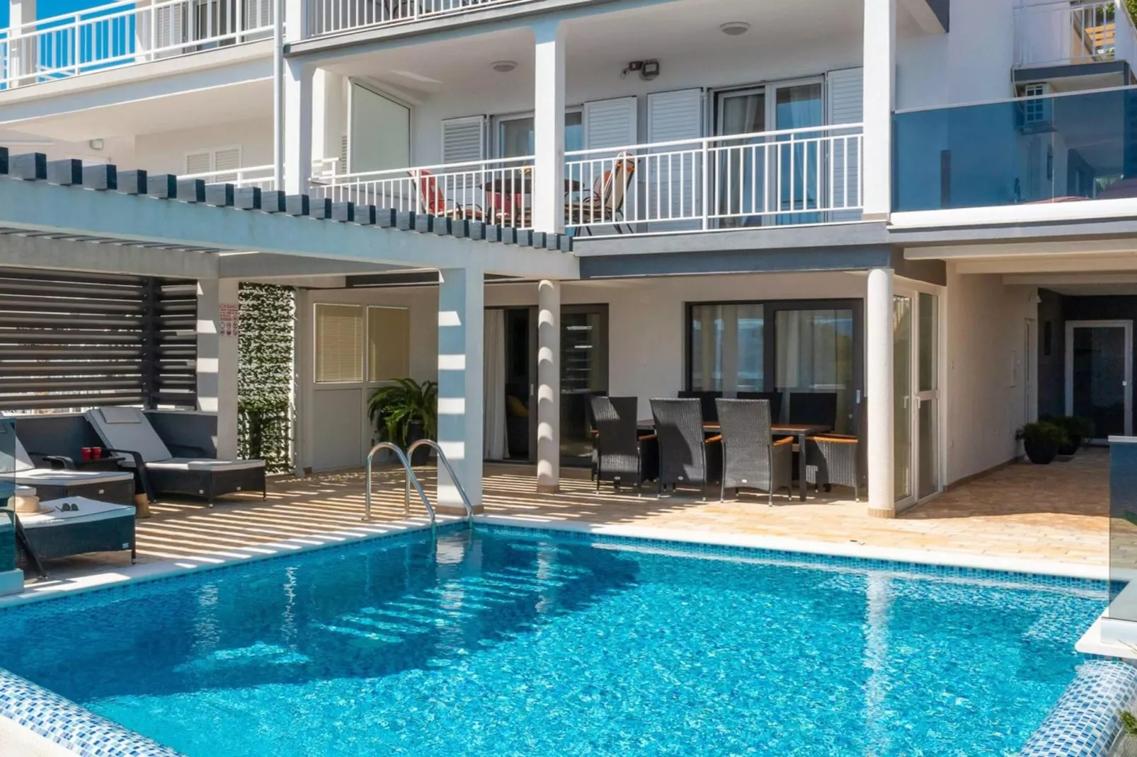 Luxury Villa Holiday Residence Omis w/ Heated Pool