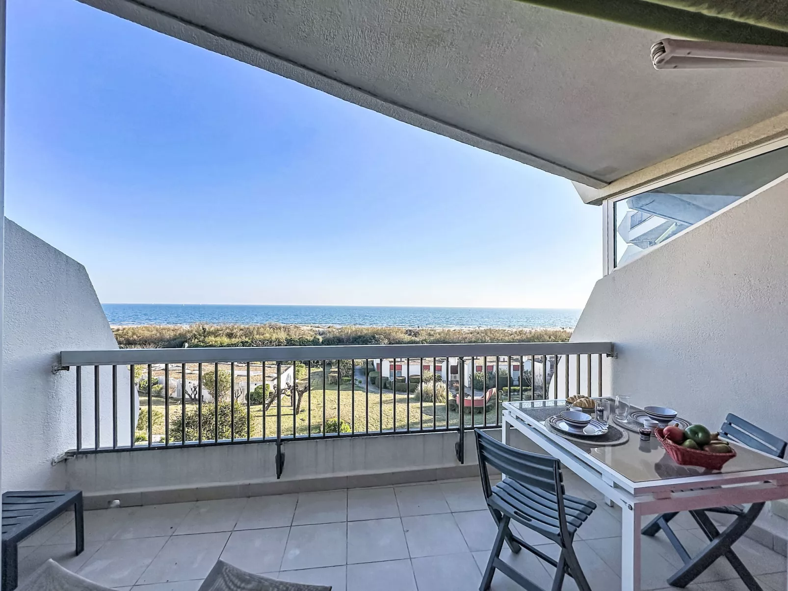 Les Grenadines - Draußen