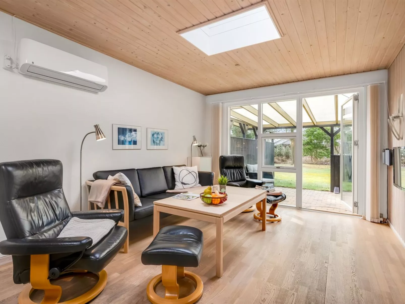 "Ragnborg" - 900m from the sea - Drinnen