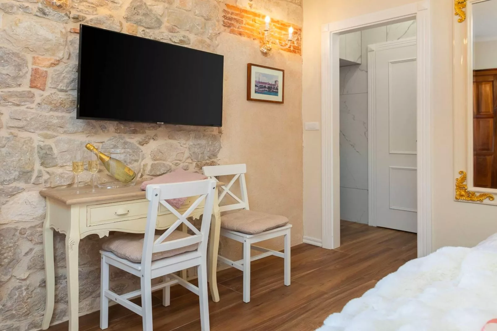 Split Diocletian Palace - Apartment 3 (2+2) - Schlafzimmer