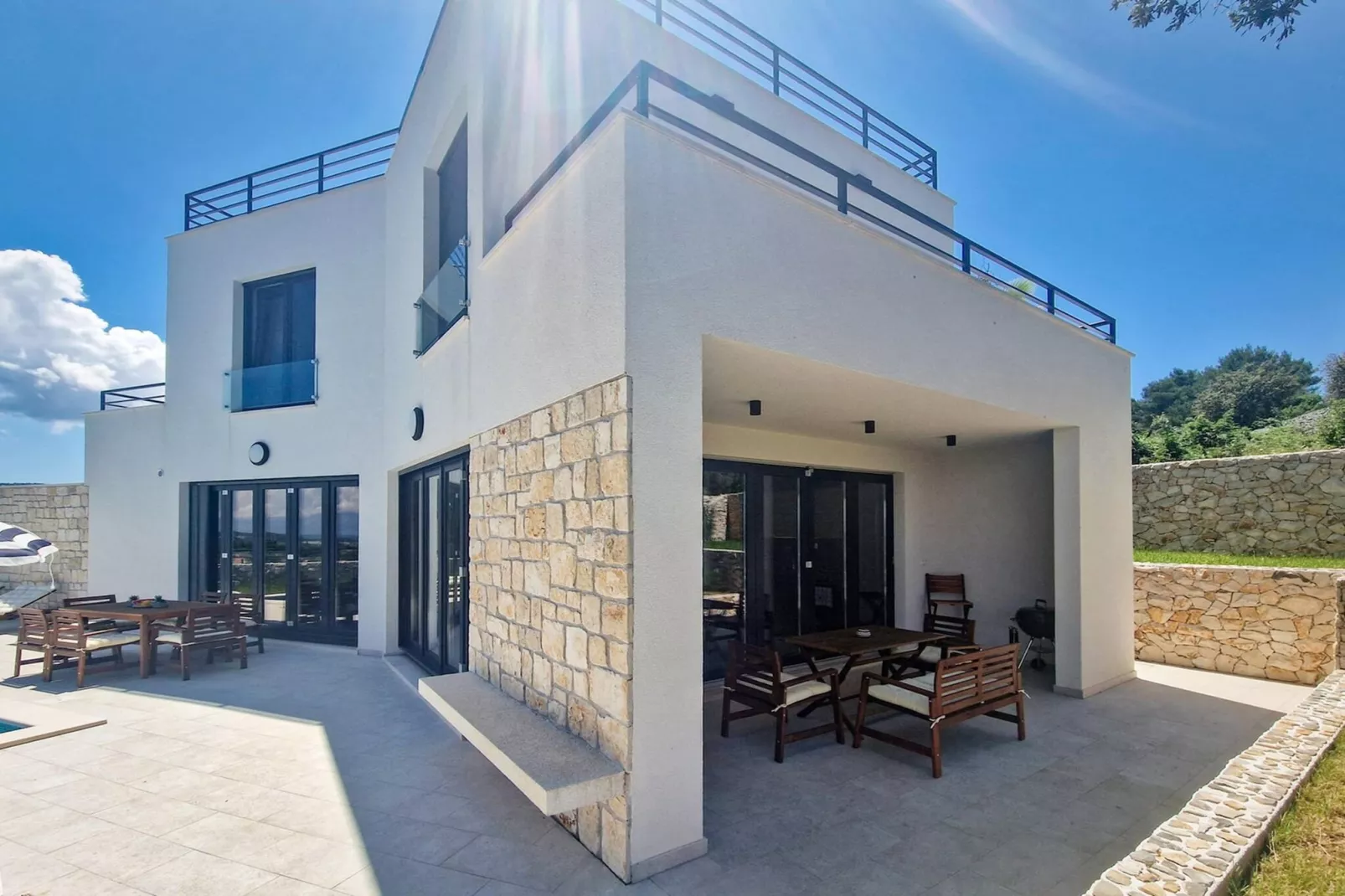 Luxury Villa Soleia Skrip with Private Pool - Extérieur été