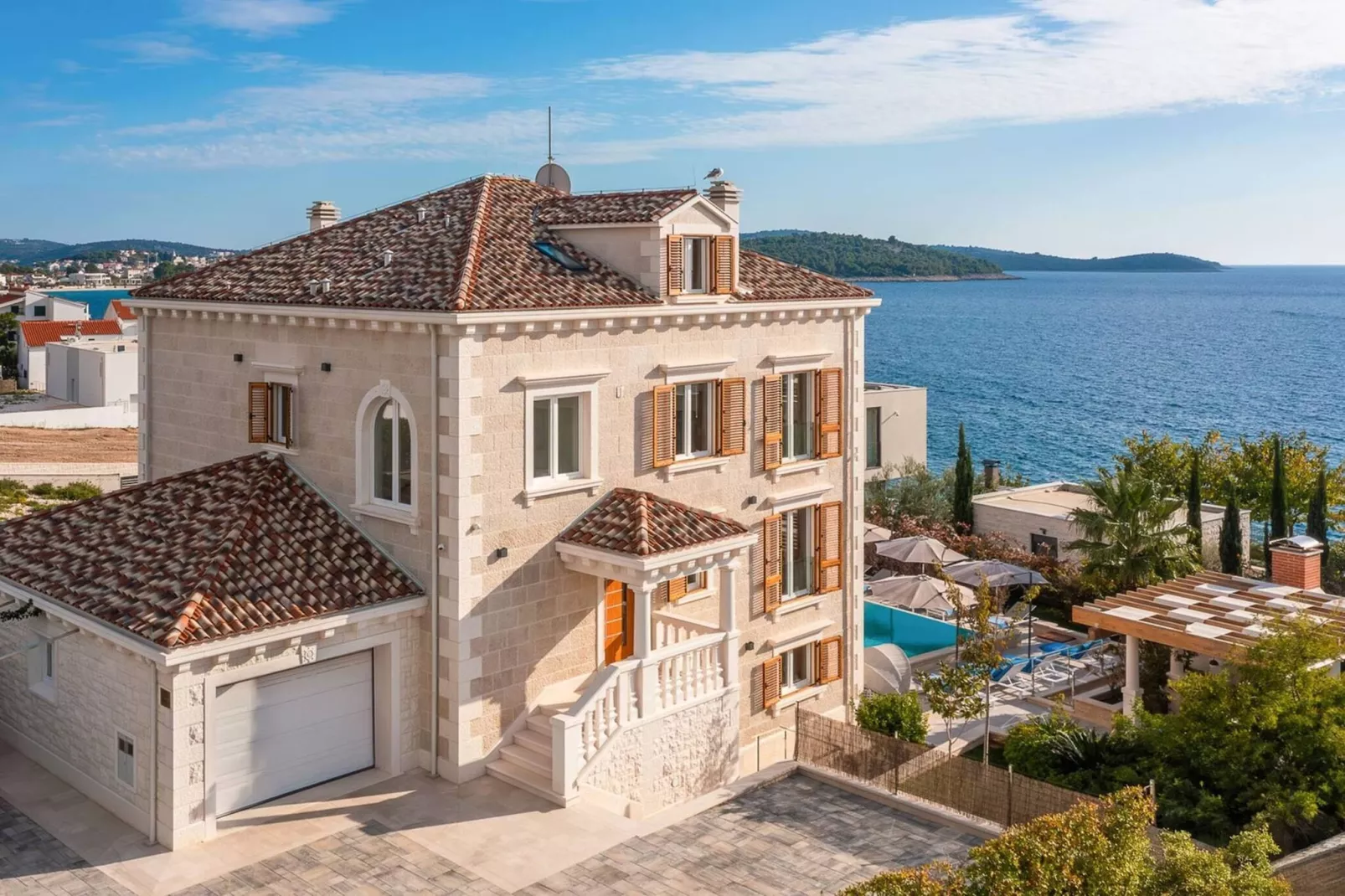 Luxury Seafront Villa Castello Rogoznica with Pool - Exterior in summer
