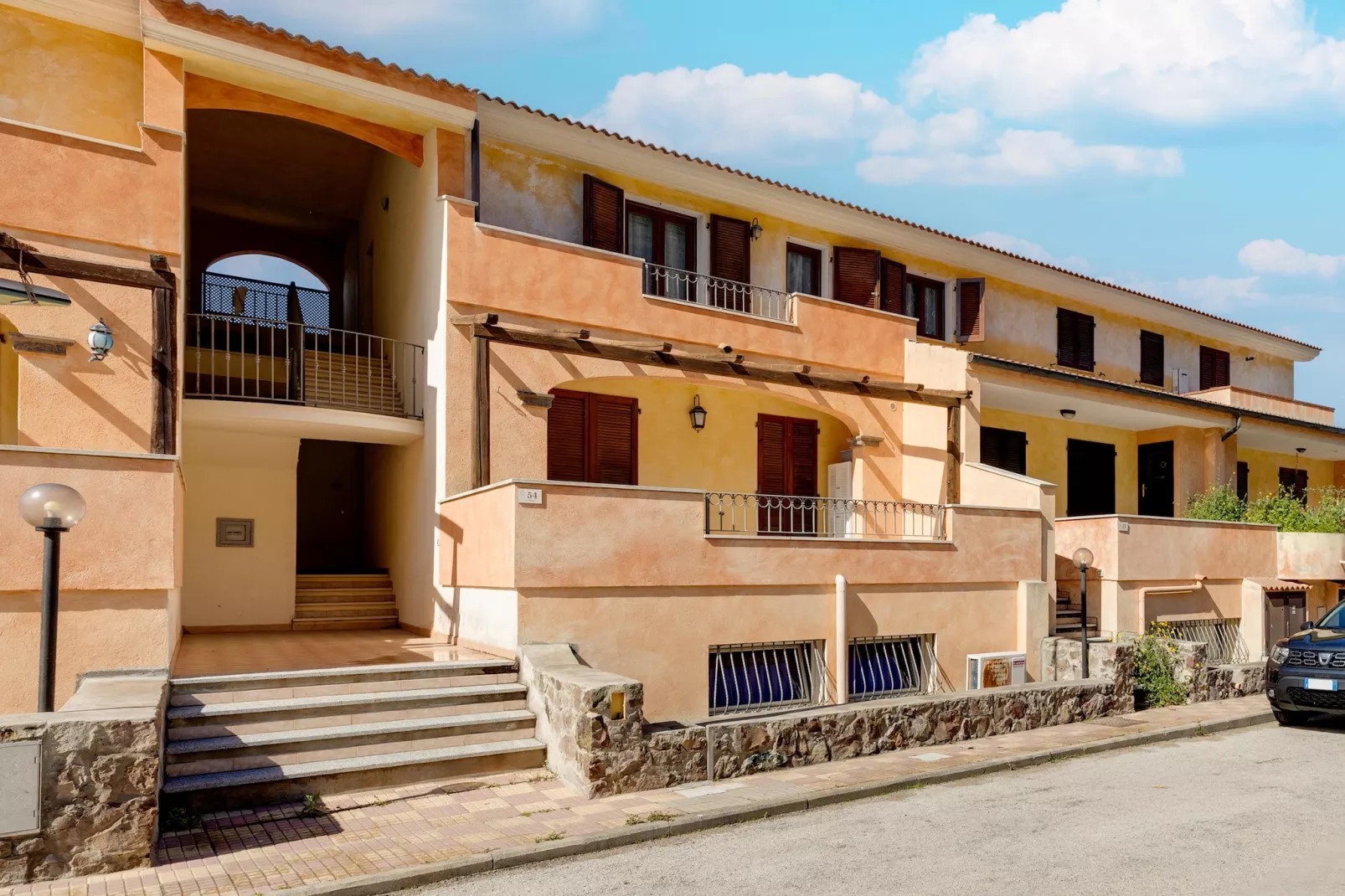 CASA CALA DEL PORTO - Exterior in summer