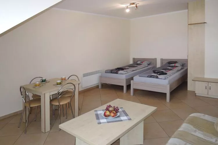 Apartament "Morskie Oko" w Międzyzdrojach "B"-Dining room