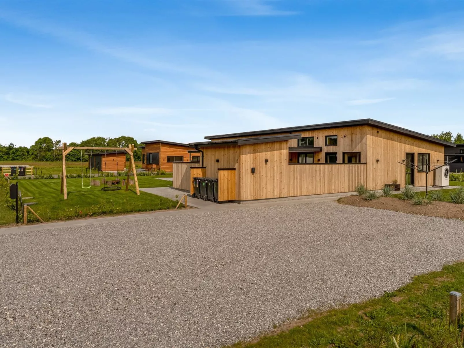 "Elevus" -  from the sea - Draußen