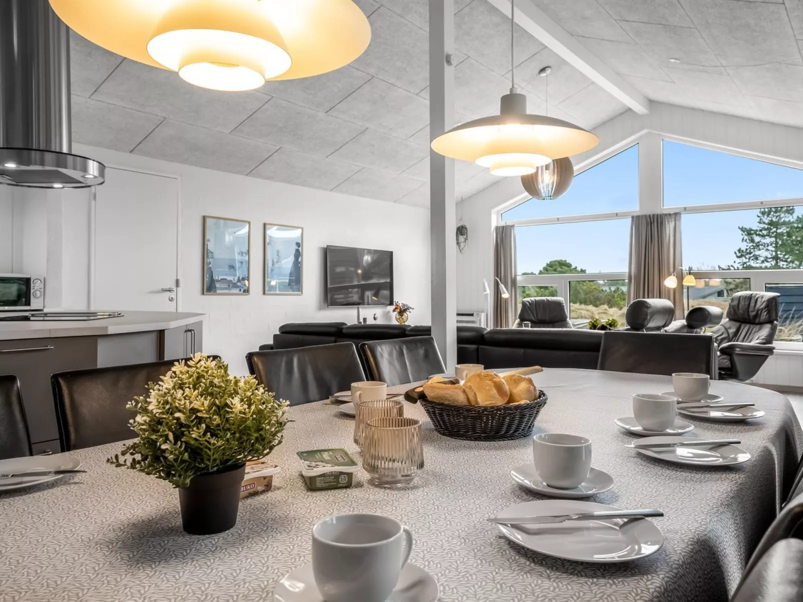 "Alli" - 800m from the sea - Inside