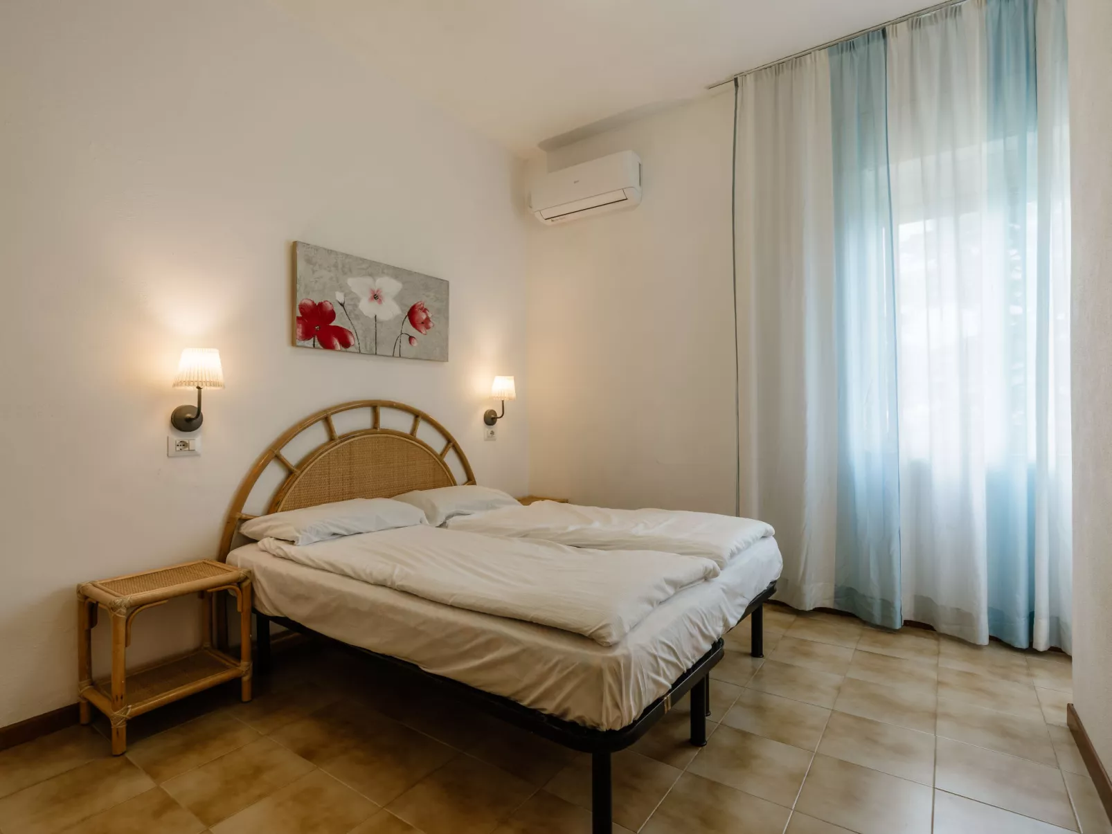 Casa Centrale - Inside