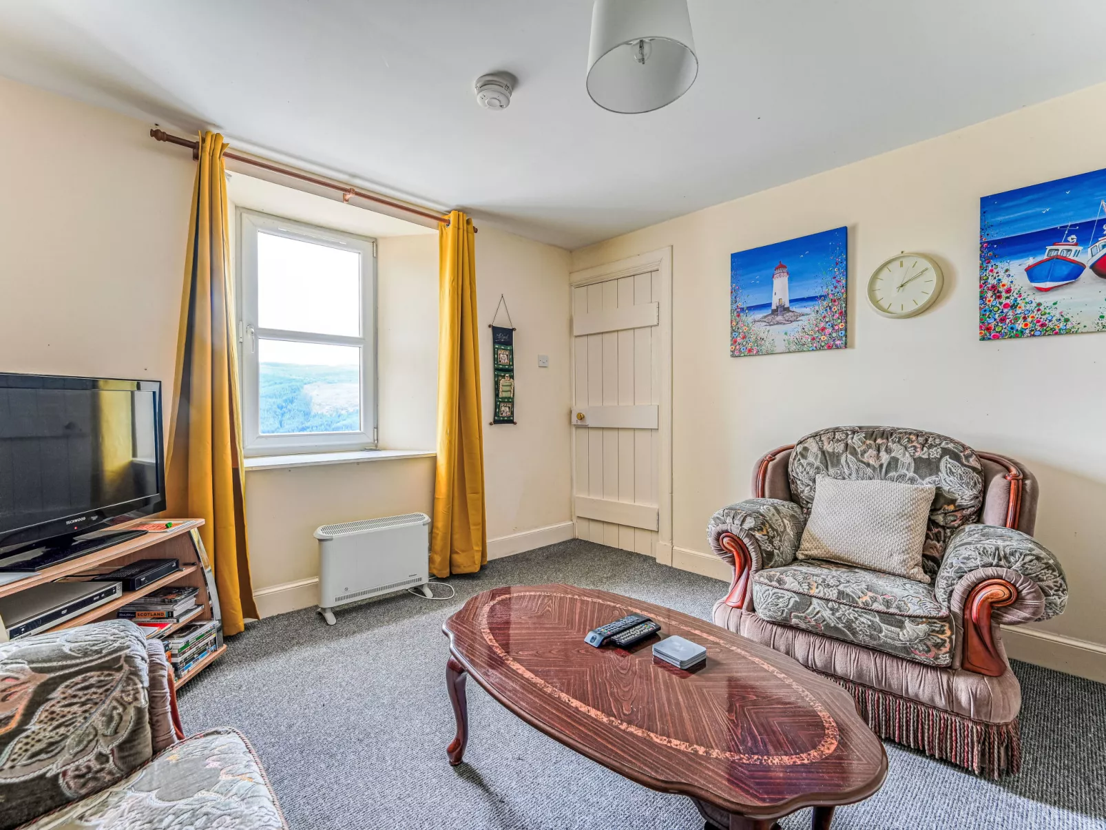 Loch Meiklie View - Drinnen