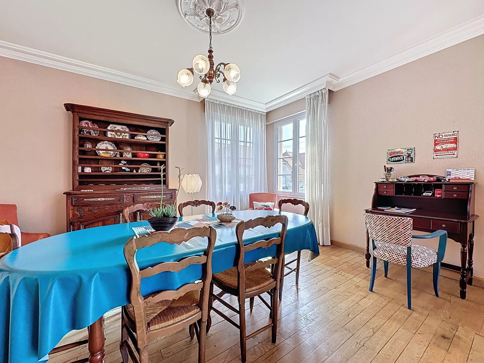 La Rose des Pins - Dedans