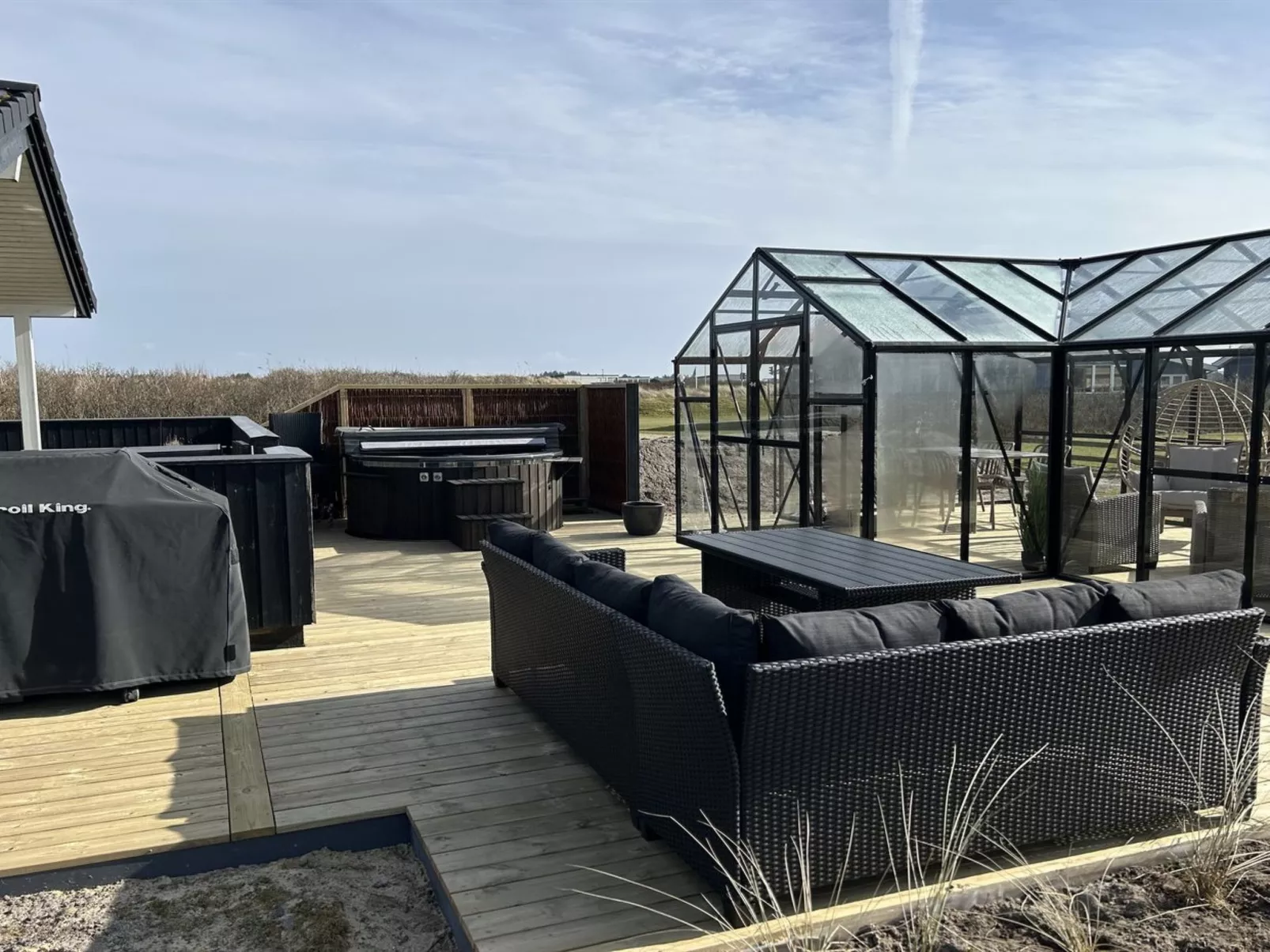 "Erza" - 500m from the sea - Outside