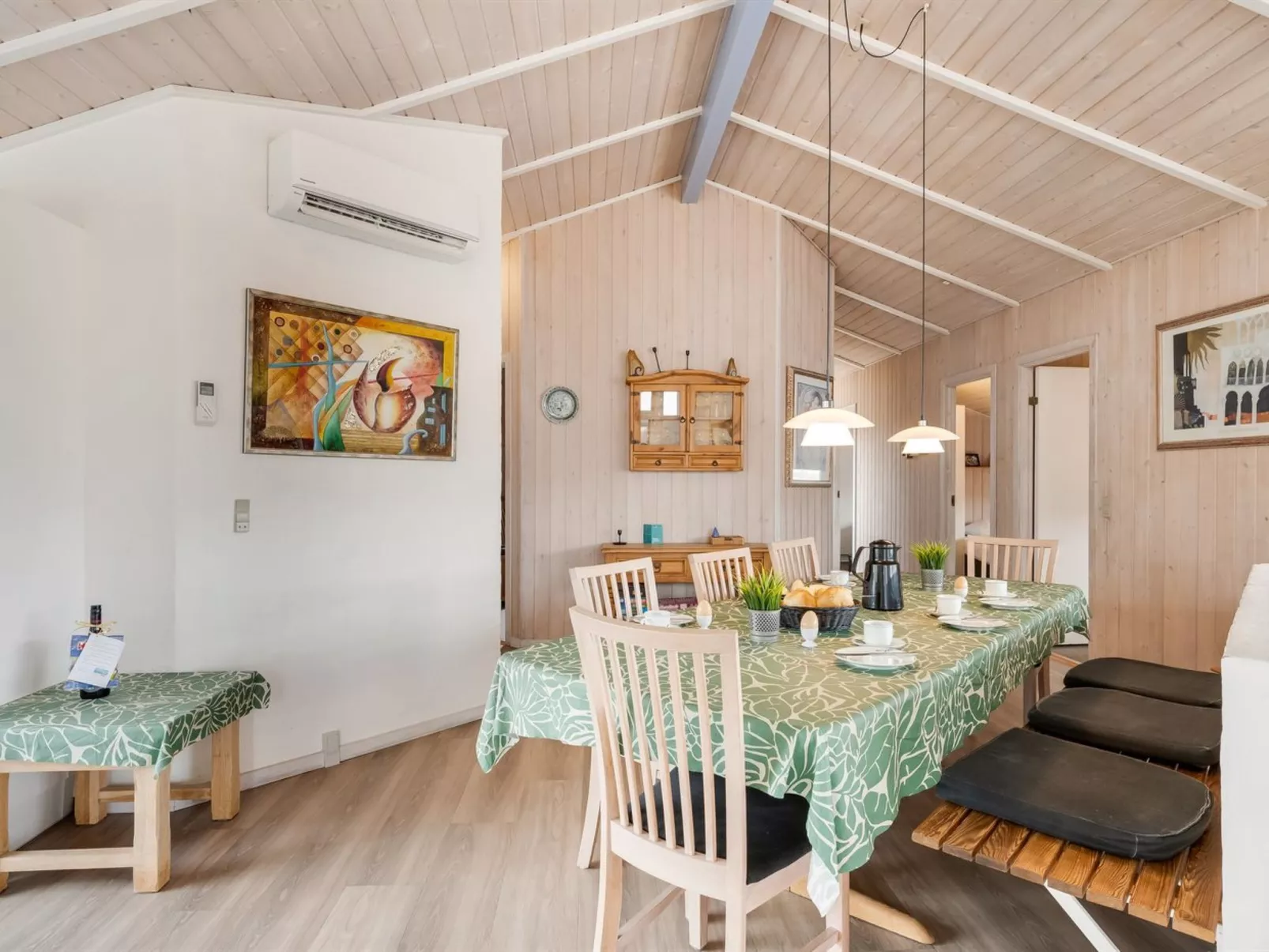 "Petkana" - 700m from the sea - Drinnen