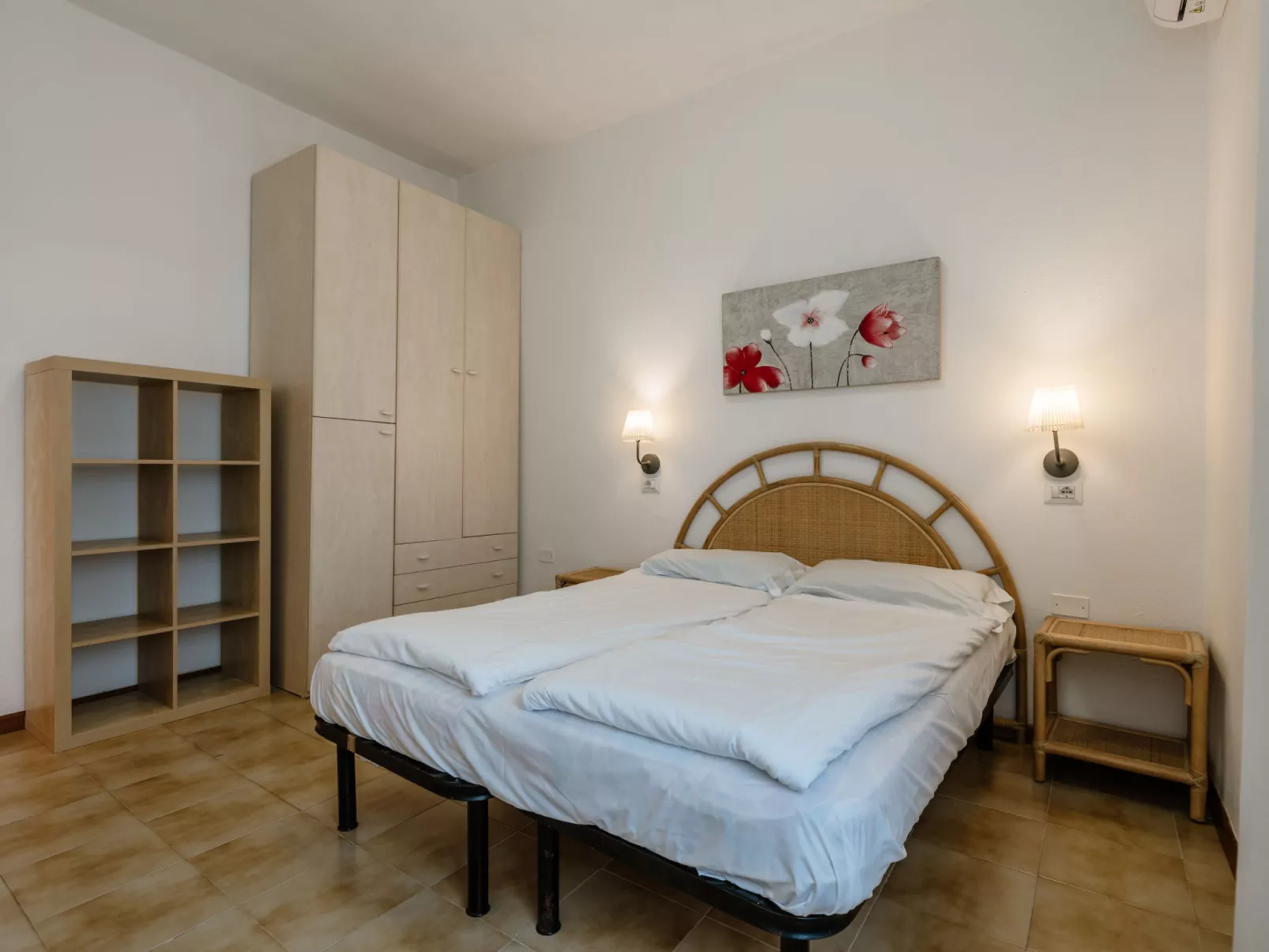 Casa Centrale - Inside