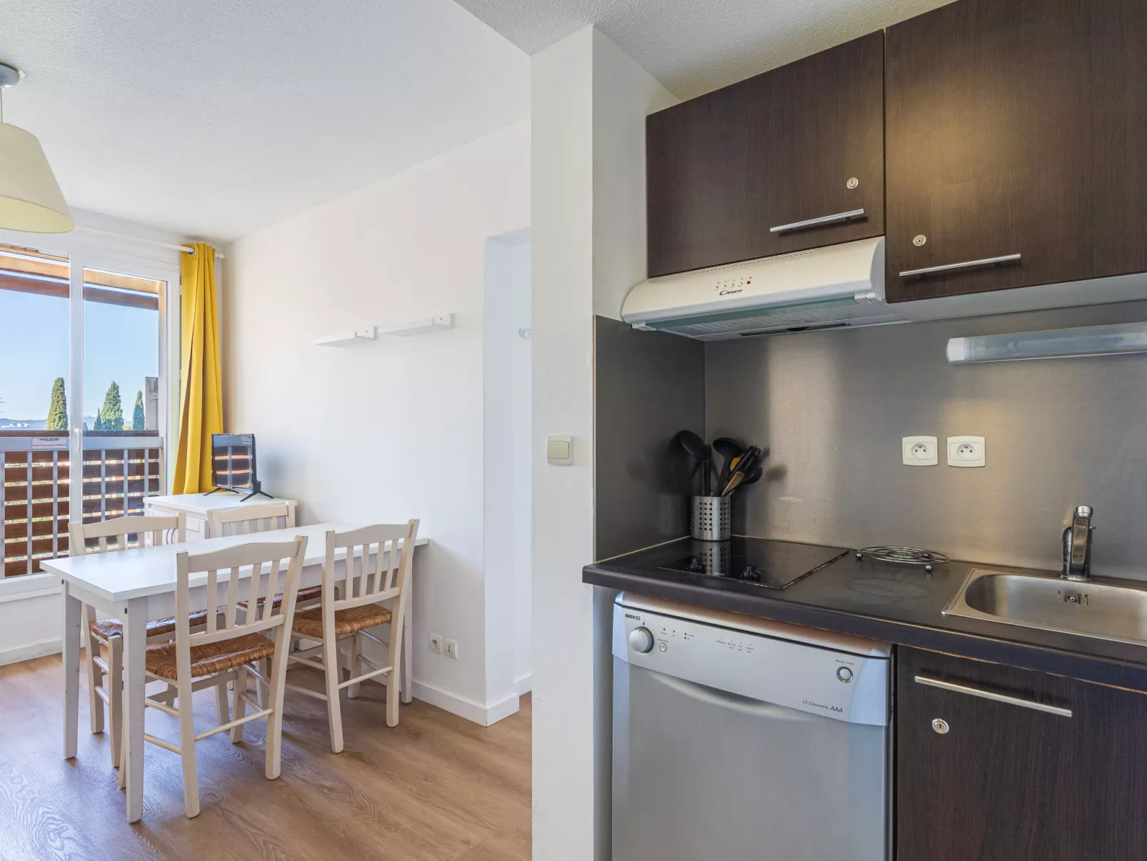 L'île d'Or - Drinnen