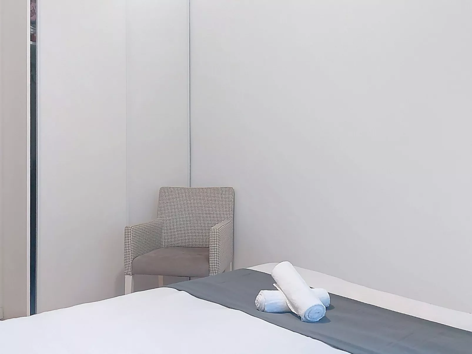 Les Cariatides 7 - Drinnen