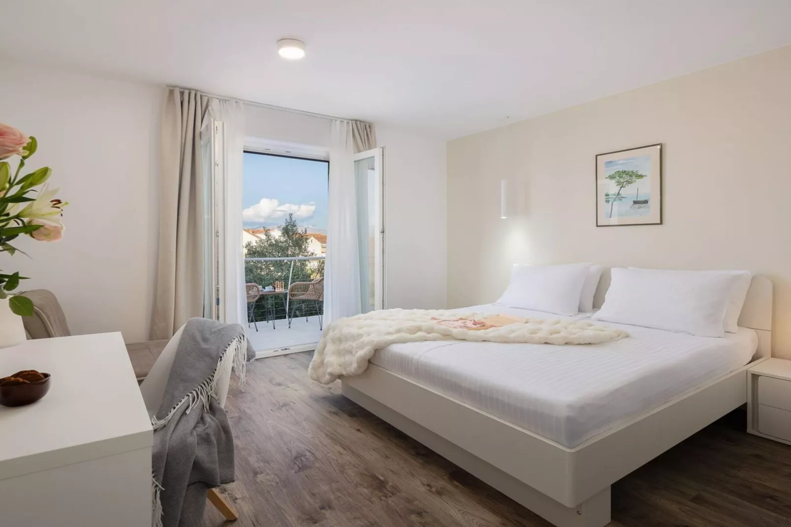 Luxury Villa Mila Supetar with Pool in the Center - Bedroom