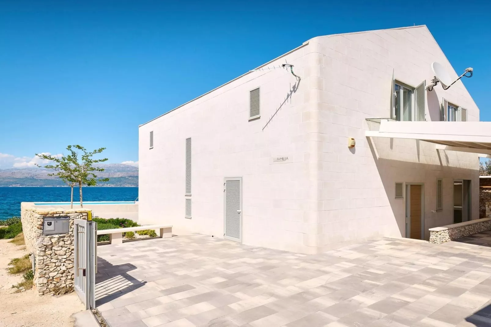 Luxury Seafront Villa Casa Familija Brac with Pool - Extérieur été
