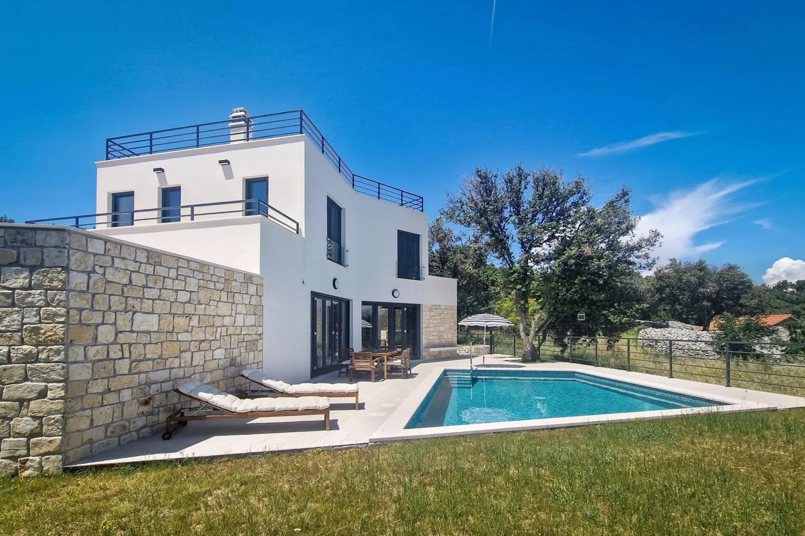 Luxury Villa Soleia Skrip with Private Pool - Piscine