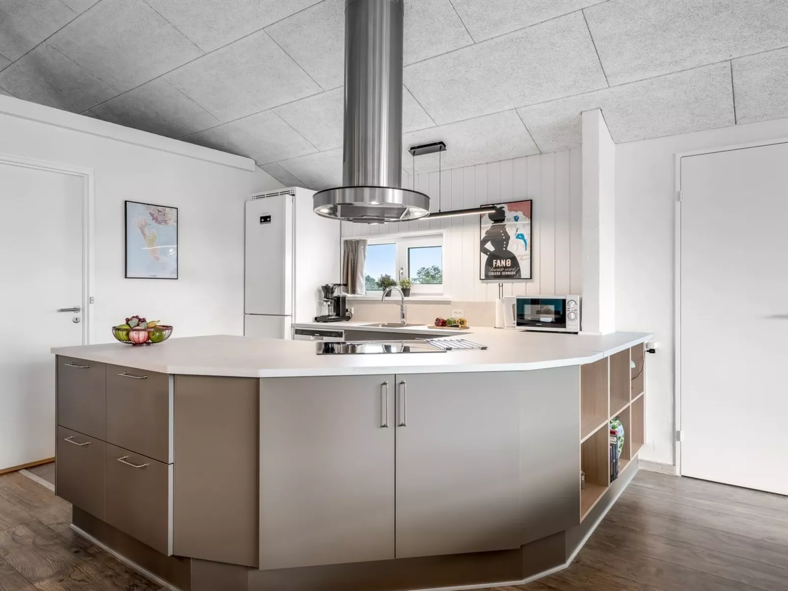 "Alli" - 800m from the sea - Inside