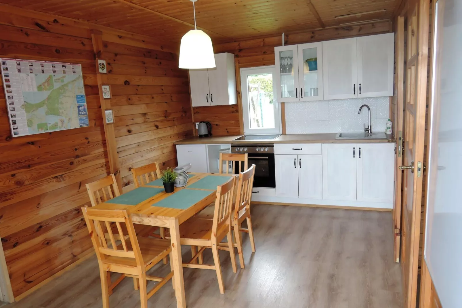 Cisza i spokój - domek dla 6 osób-Kitchen