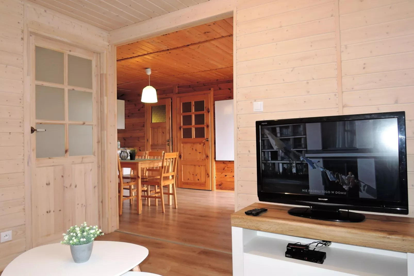 Cisza i spokój - domek dla 6 osób-Living room