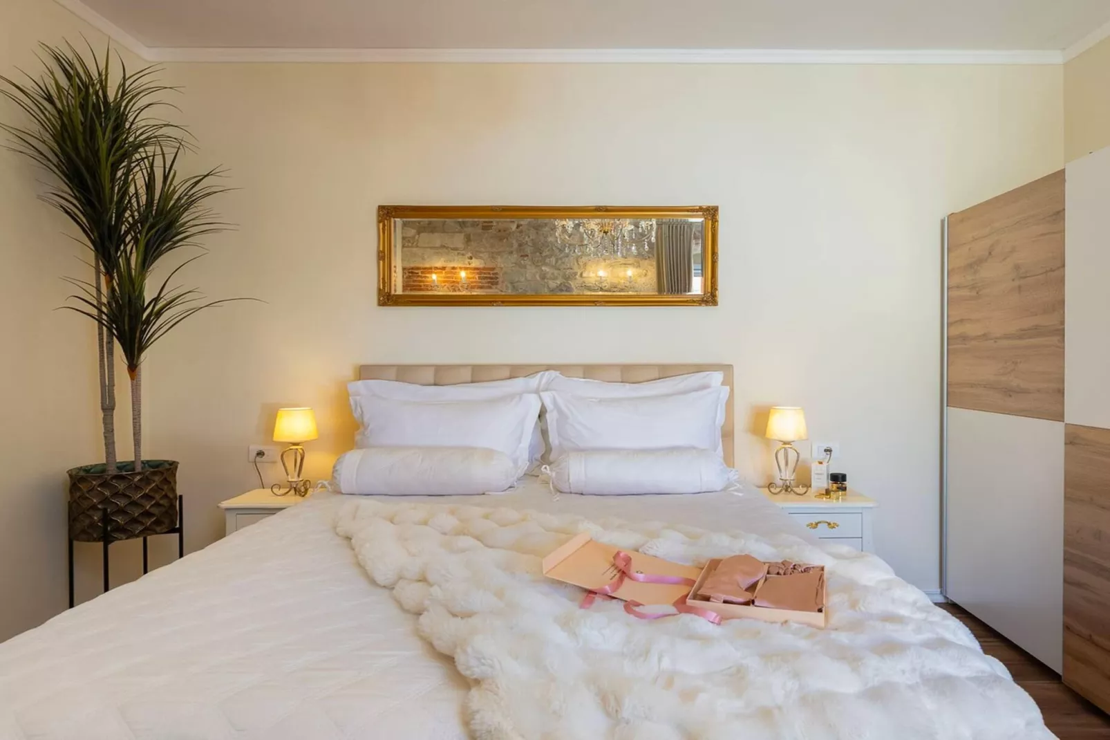 Split Diocletian Palace - Apartment 3 (2+2) - Schlafzimmer