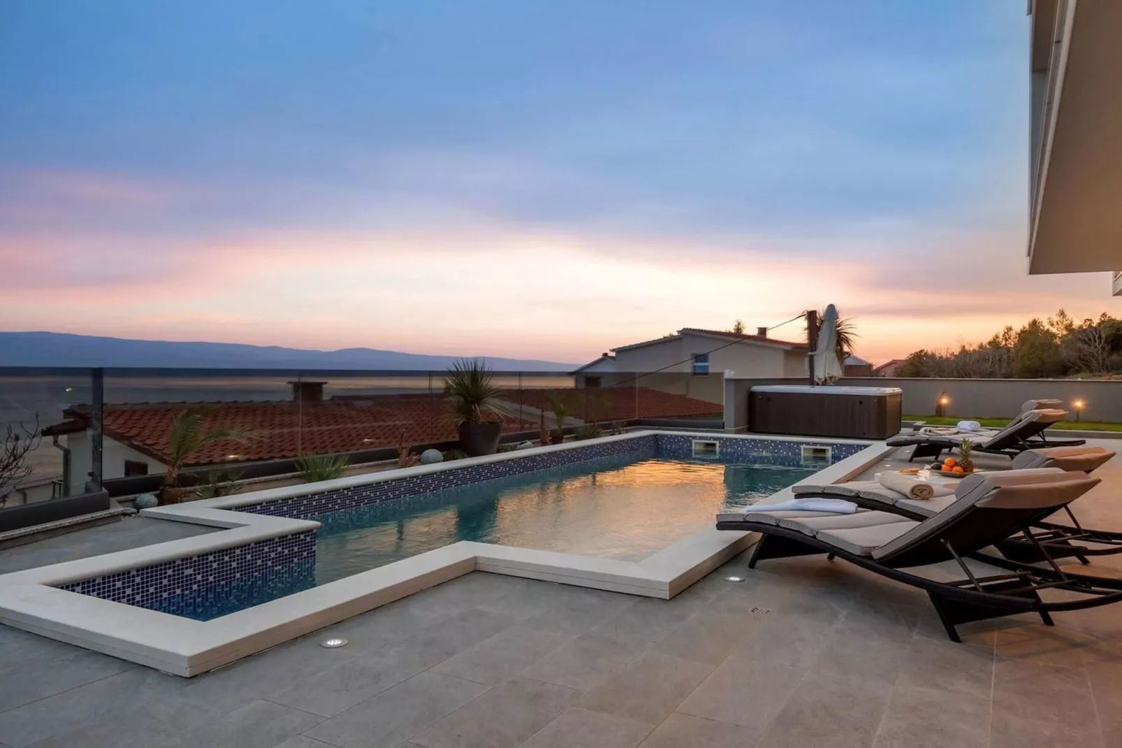 Luxury Villa Happiness Omis with Pool, Gym & Sauna - Swimming pool