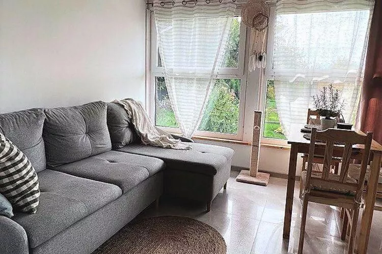 Budlejowy domek dla 4 osób w Kołczewie-Living room