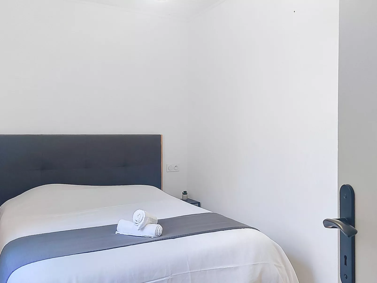 Les Cariatides 7 - Drinnen