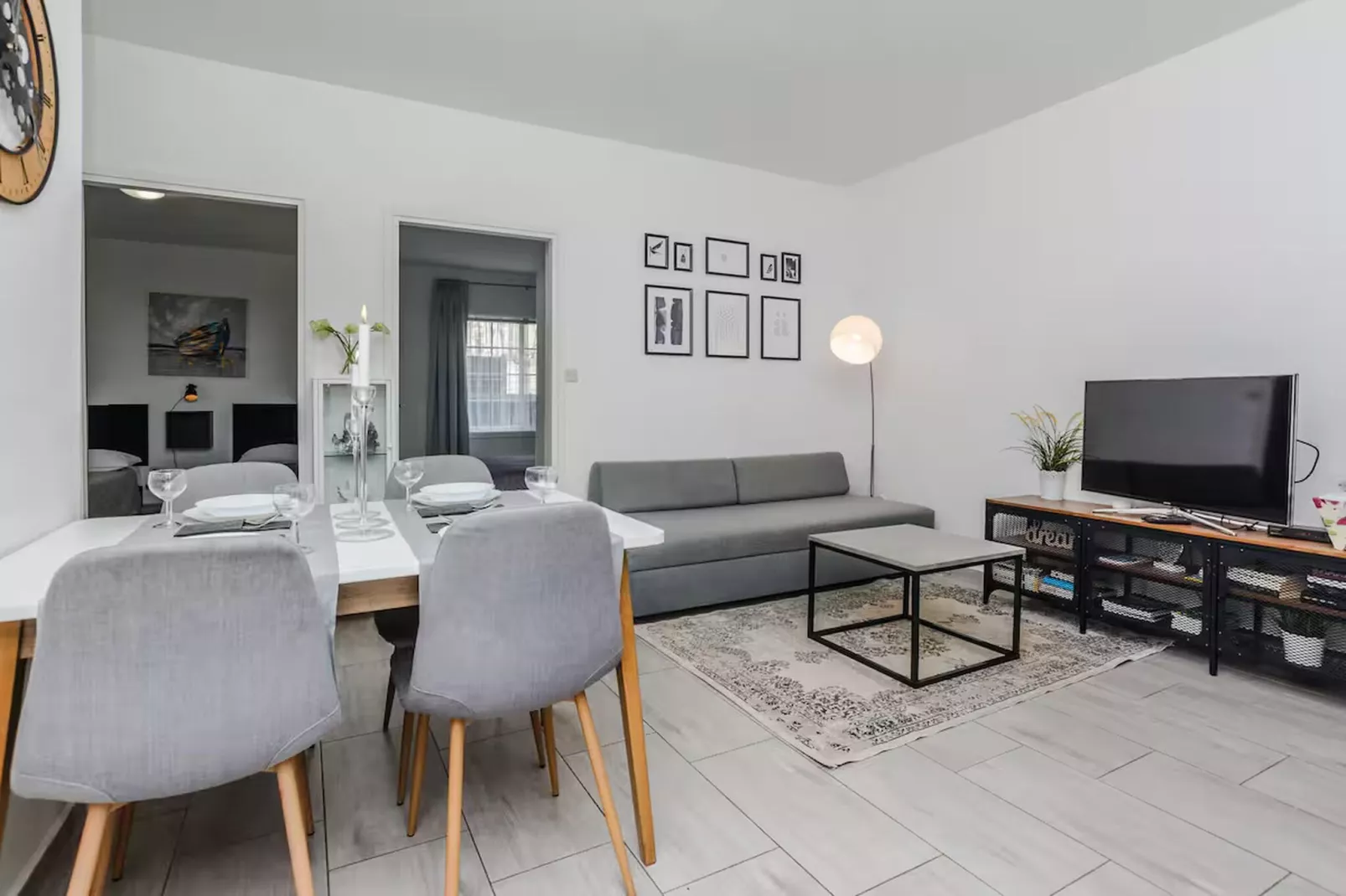 Royal Selection with Pool - One - Living room