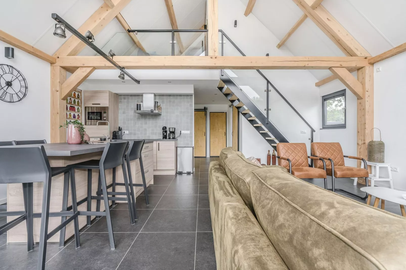 Farm Lodge 676 - Salon