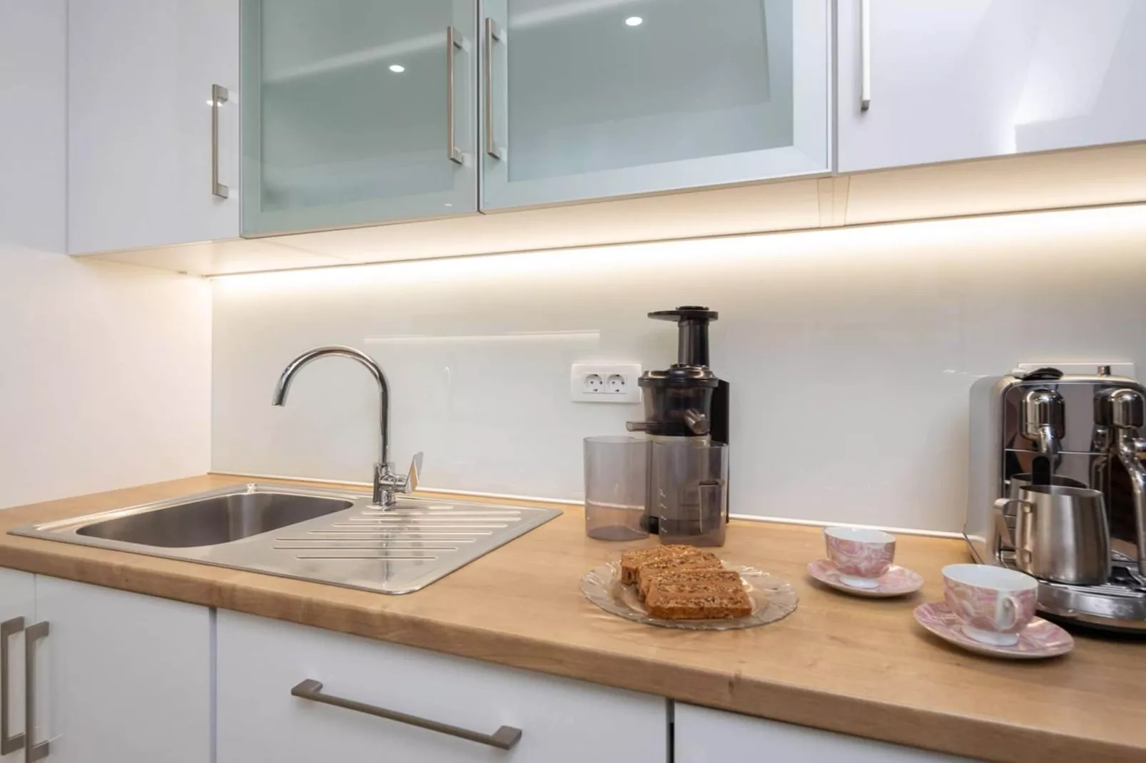 Luxury Villa Holiday Residence Omis w/ Heated Pool - Kitchen