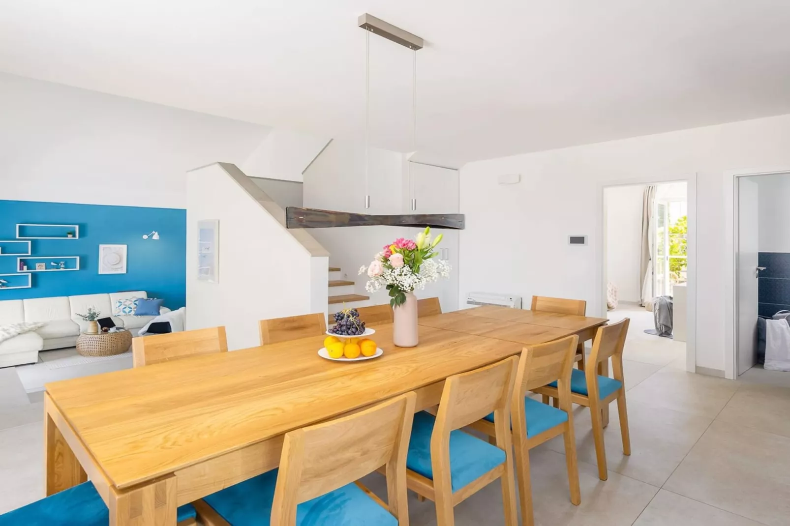 Luxury Villa Mila Supetar with Pool in the Center - Dining room