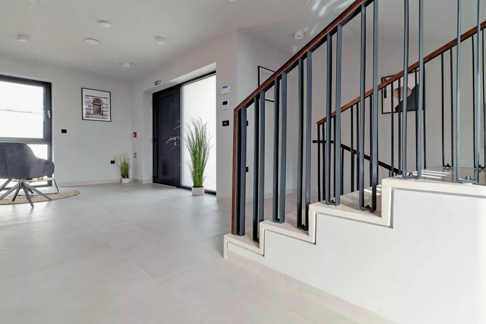 Luxury Villa Delight I – Promajna, Heated Pool - Landing