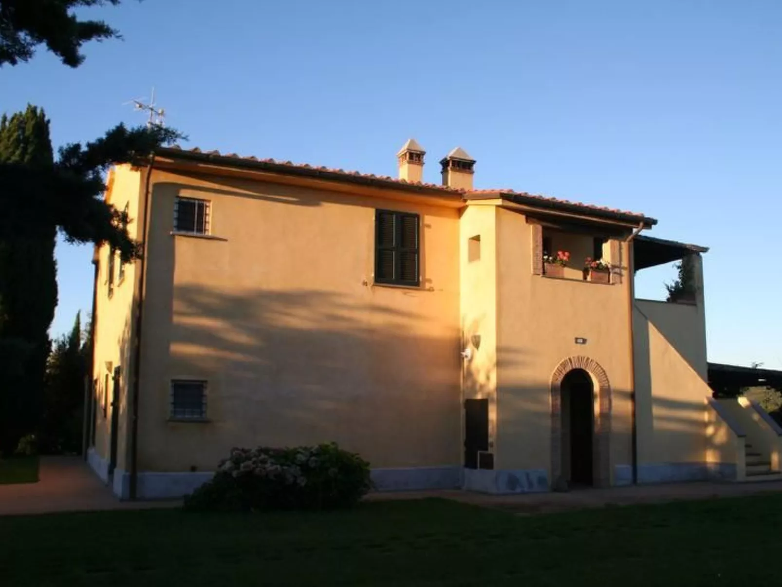 Haus in Manciano mit Terrasse, Garten und Grill - Image-tags.info