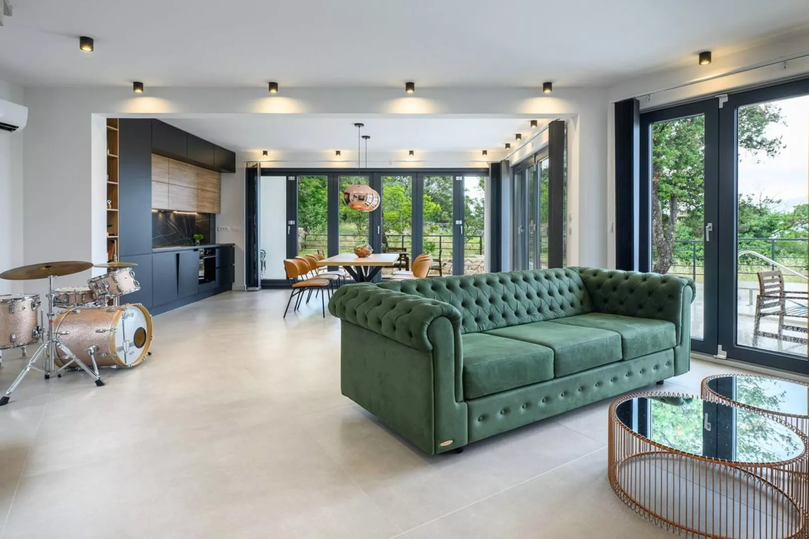 Luxury Villa Soleia Skrip with Private Pool - Salon