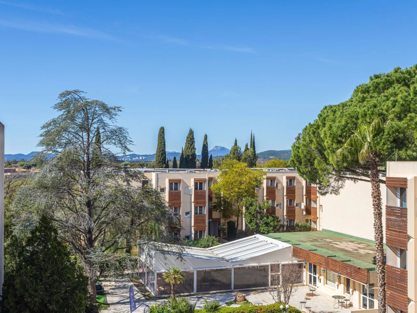 L'île d'Or - Draußen